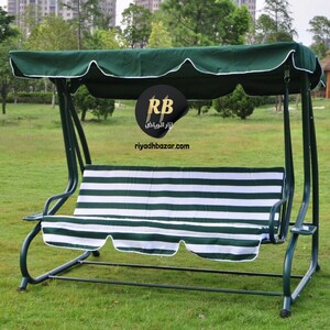 ارجوحة خارجية بثلاثة مقاعد